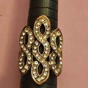 Elegant Gold and Silver Women's Ring
